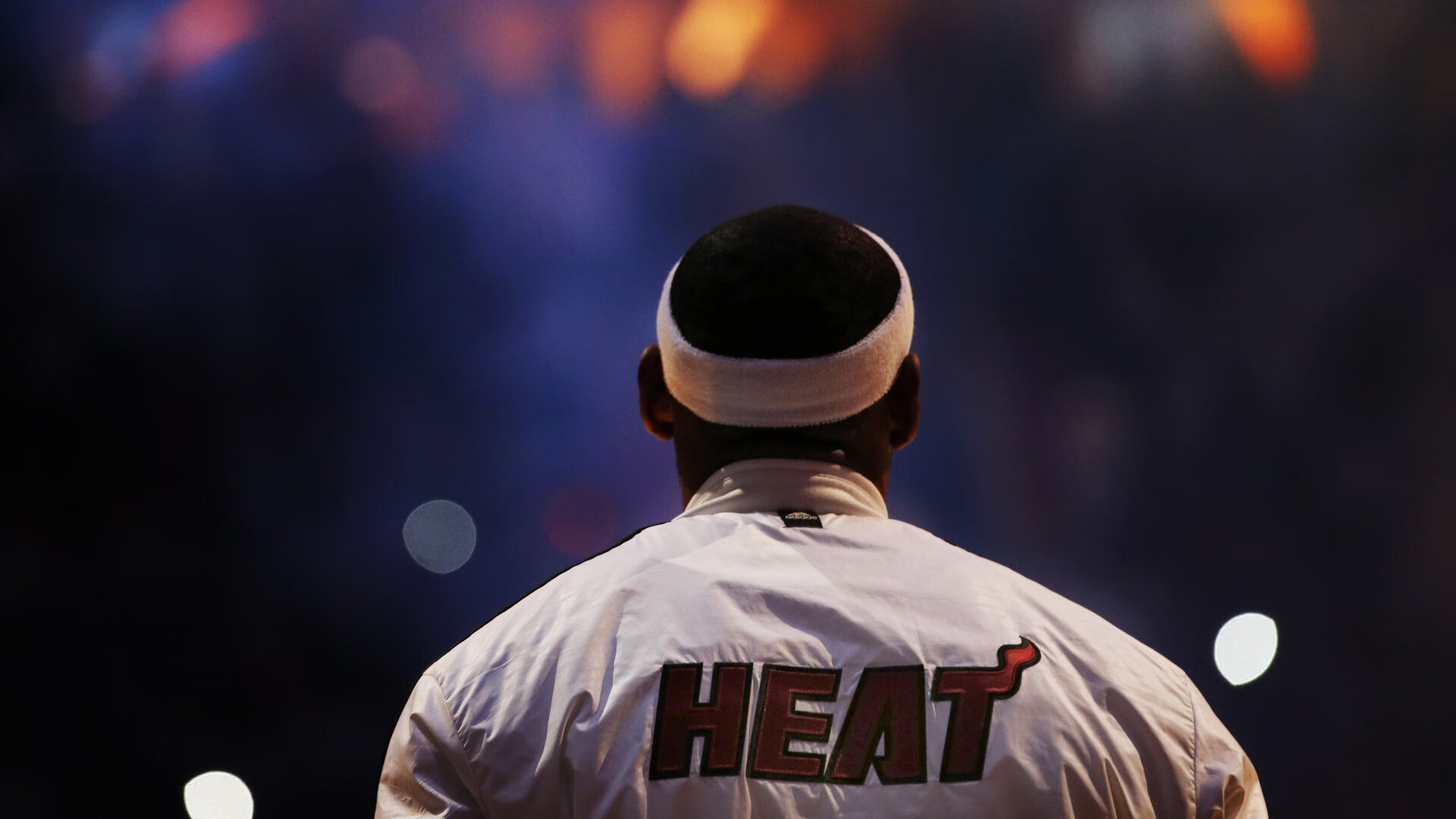 九游体育官网-Rookie巅峰对决萨拉赫，70分钟激战巴塞罗那，冠军归属悬念迭起